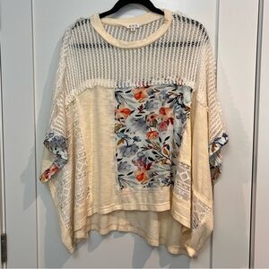 POL Boho Mixed Fabric Floral Top – Size L – Boutique